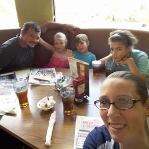 Meet your Posher, Cindy